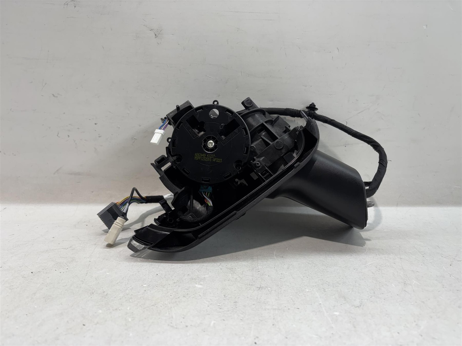 2016 2021 VOLVO XC90 SIDE MIRROR OEM LEFT DRIVER SIDE MIRROR W/ CAMERA