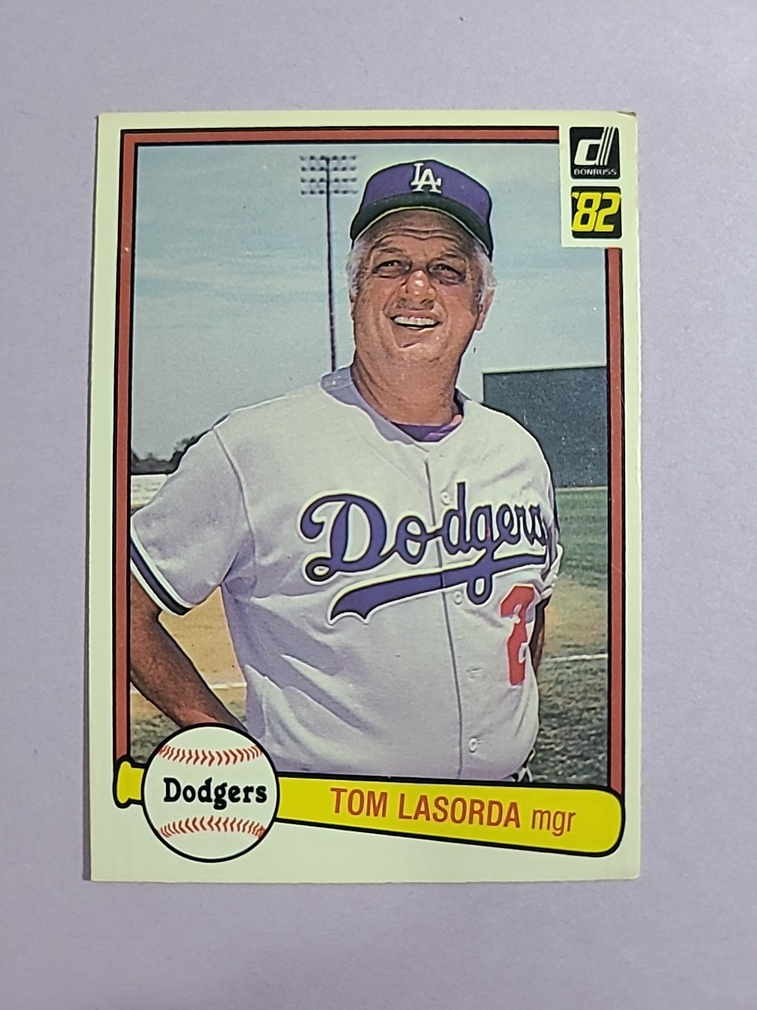 Tommy Lasorda 1982 Donruss Baseball Card # 110 K0263