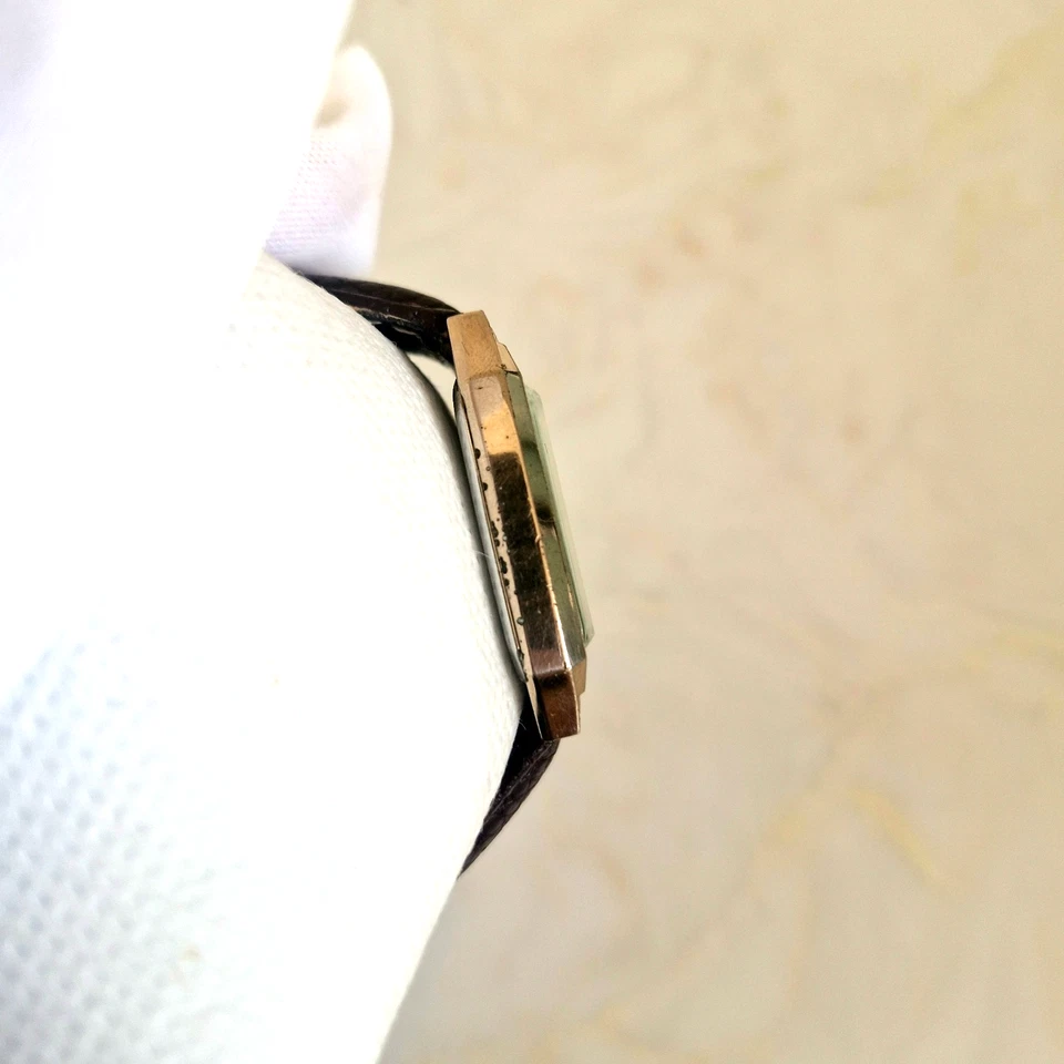 Reloj de Vestir SANDOZ Vintage Para Hombre Unisex Cuadrado Tanque Cuero Cuarzo *Reacondicionado Foto 3 de 4