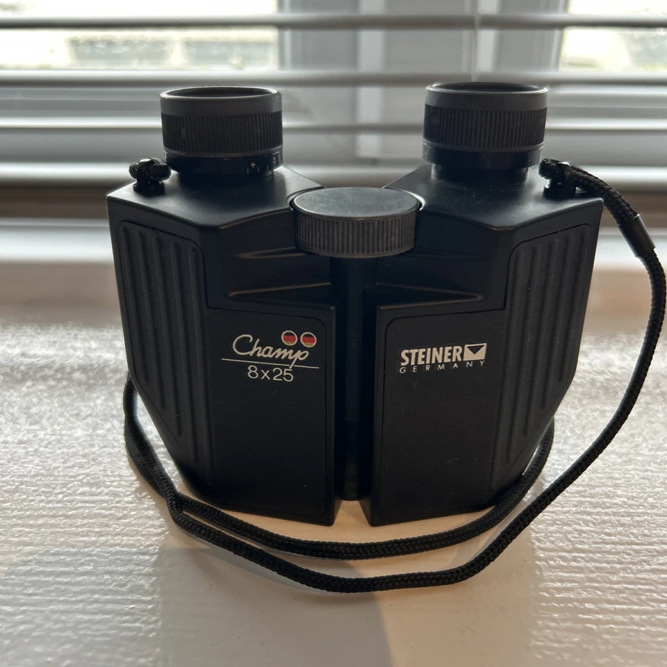 Steiner Champ 8x25 Binoculars, boxed with documents. - Image 2 of 4