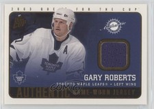 2002 Pacific Quest for the Cup Authentic Game-Worn Jerseys Gary Roberts #22 v6g