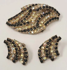 Vintage Black Gold AB Rhinestone Alice Caviness Brooch & Earrings Set  