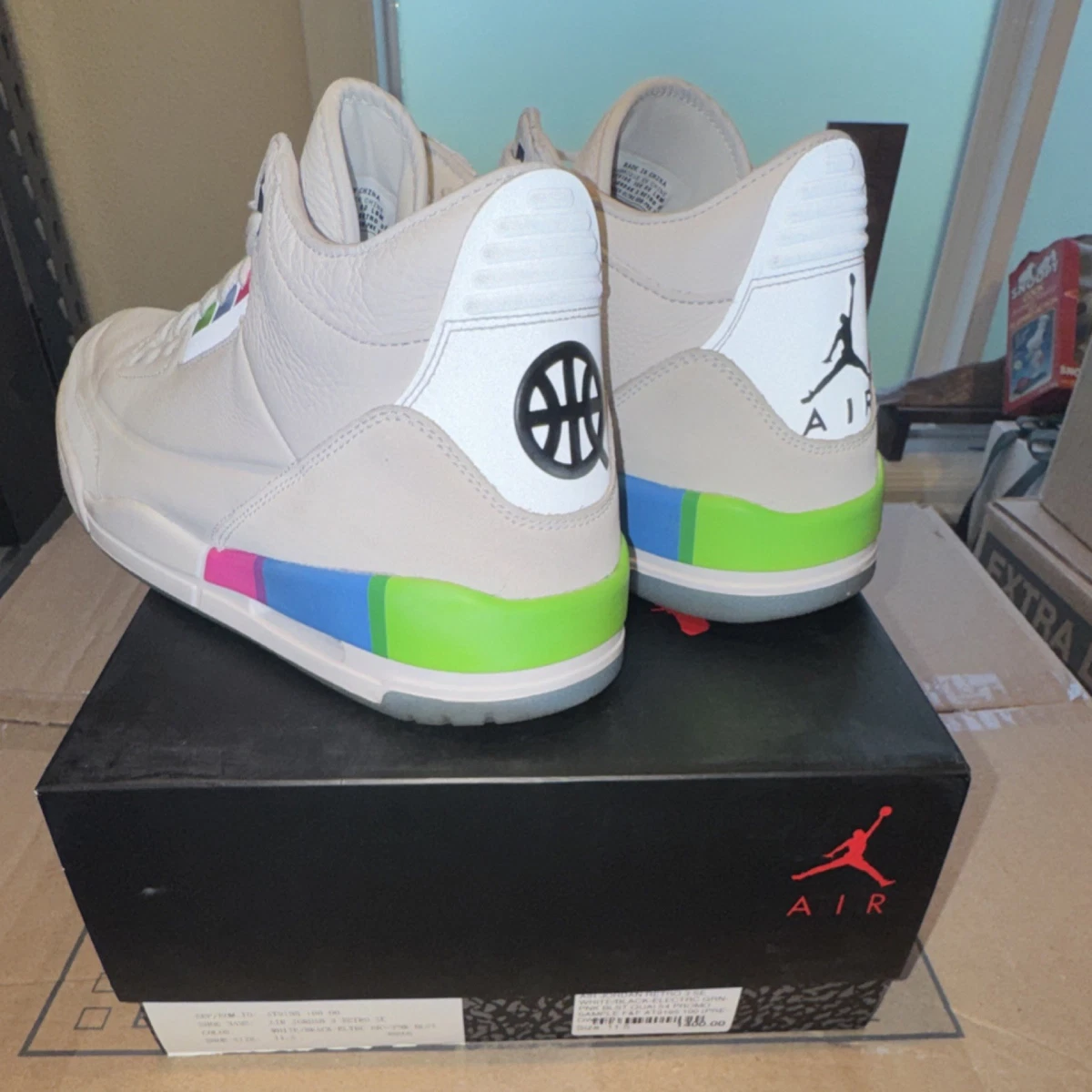 Jordan 3 Retro Friends and Family Quai 54 - AT9195-100 for Sale