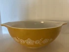 Vintage Pyrex Cinderella Butterfly Gold Pyrex Bowl 444 4qt 13 x 10.25” x 4.25”