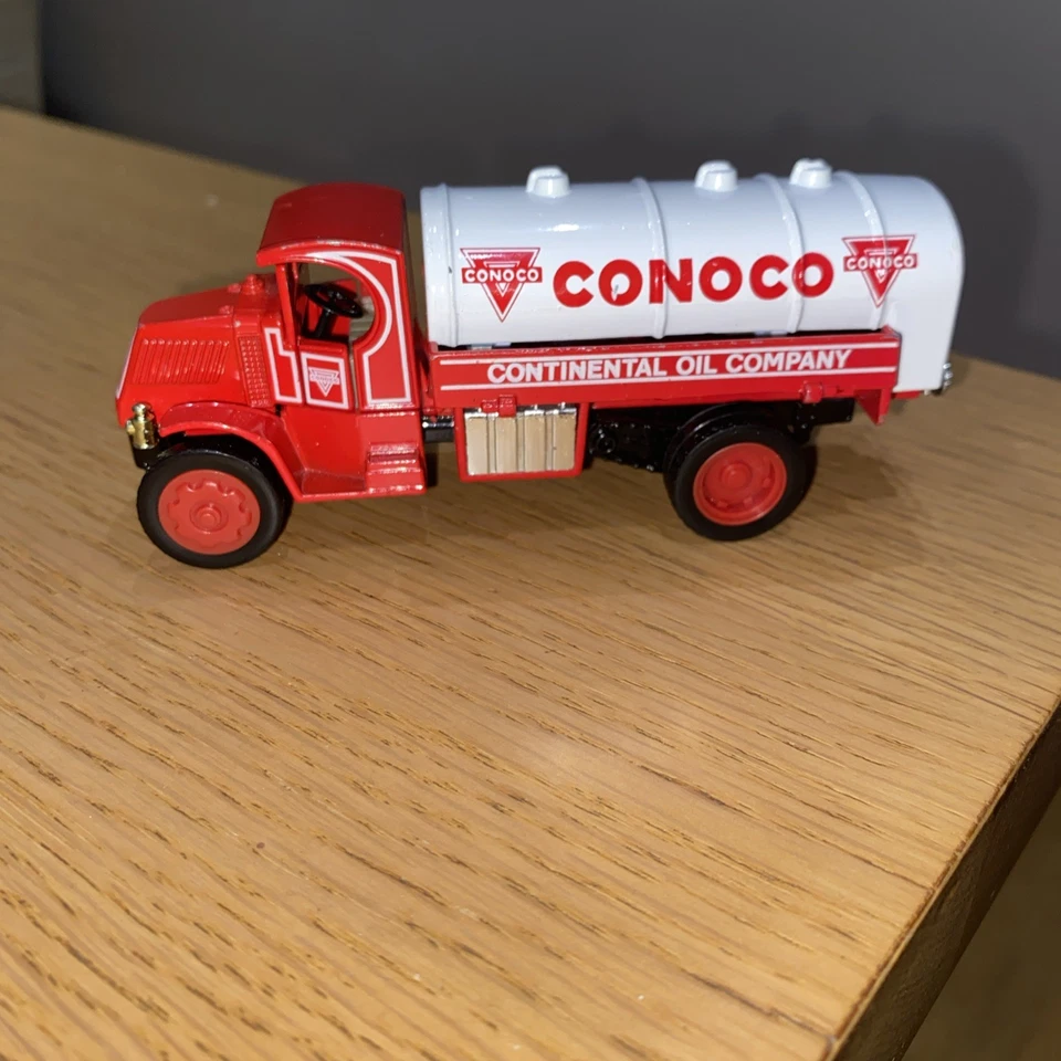 Matchbox Models Of Yesteryear Y23-B, 1930 Mack AC Truck, Conoco Motor Oil - Image 3 of 4