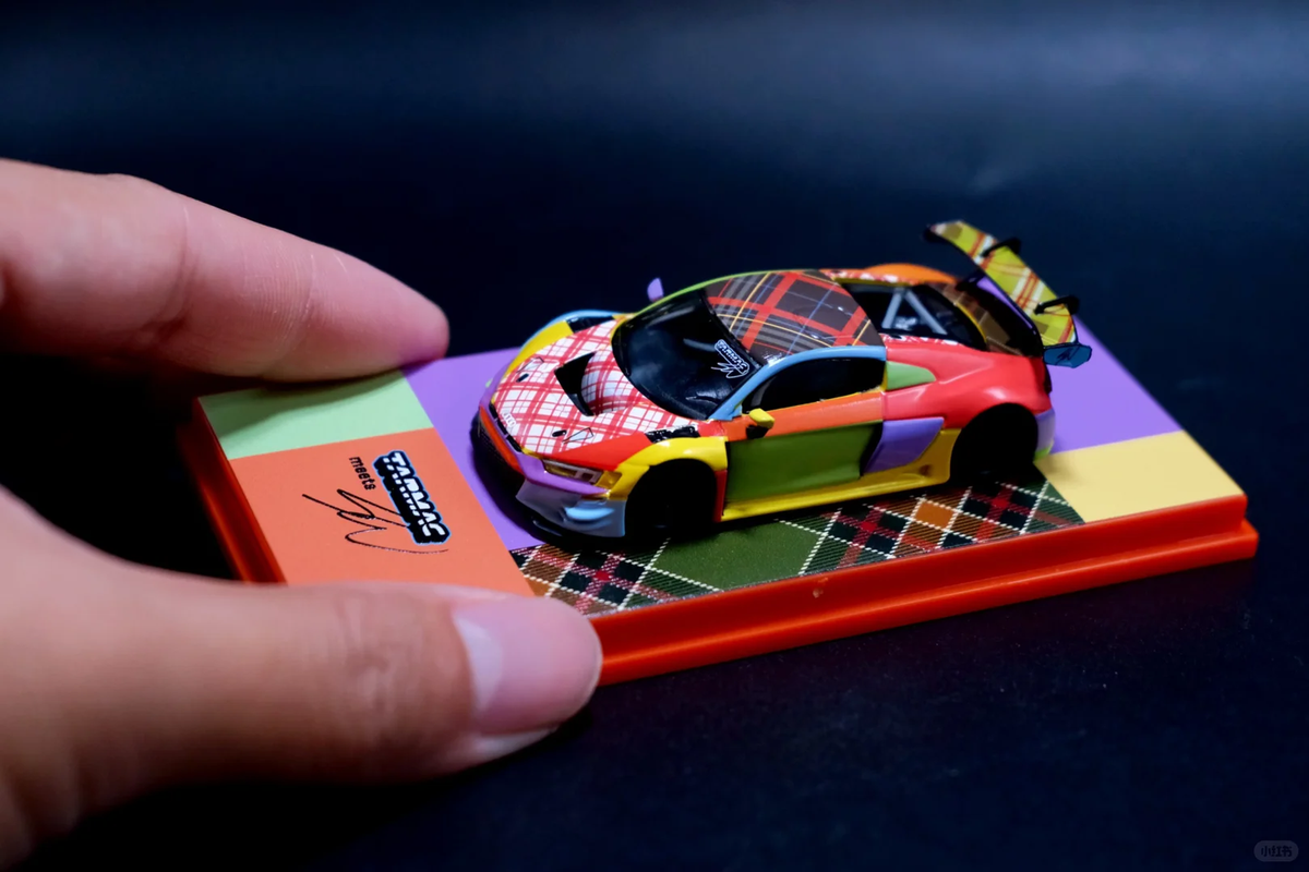 Tarmac Works 1/64 Audi R8 LMS GT3 Sean Wotherspoon 2026 HEC Expo