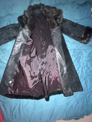 Vintage Mantel Penny Lane geprägt schwarz Samt & braun Kunstfell 60er/70er Gr. L/XL - Bild 21 von 22