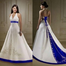 Halter Neck Wedding Dresses Sleeveless Beaded Appliques Lace Up Back Bridal Gown