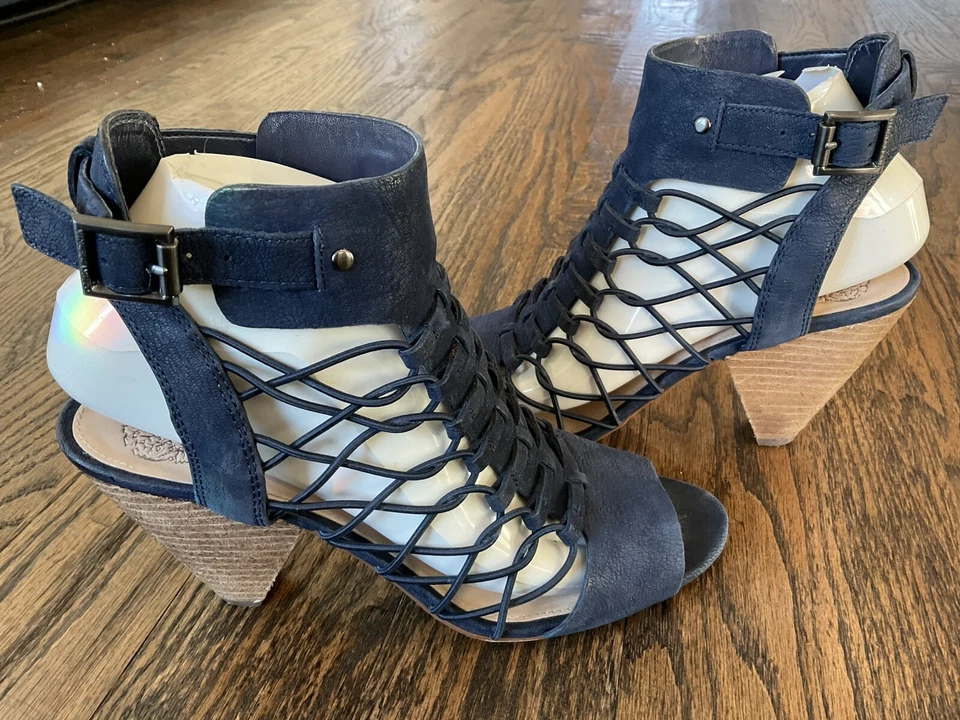 Vince Camuto Gladiator "Evel" Navy Leather Cone Heel Women's Sandals Size 8.5M - Image 3 of 4