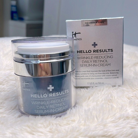 It Cosmetics Hello Results Wrinkle-Reducing Daily Retinol Serum-in-Cream - 1.7oz