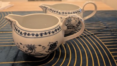 Kahla Sauciereb Zwiebelmuster