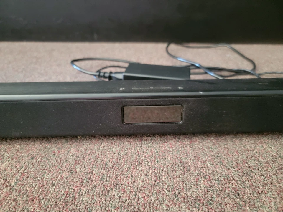 Barra de sonido Samsung Hw-hm45c 290 vatios 2.1 canales + control remoto - excelente estado Foto 2 de 4