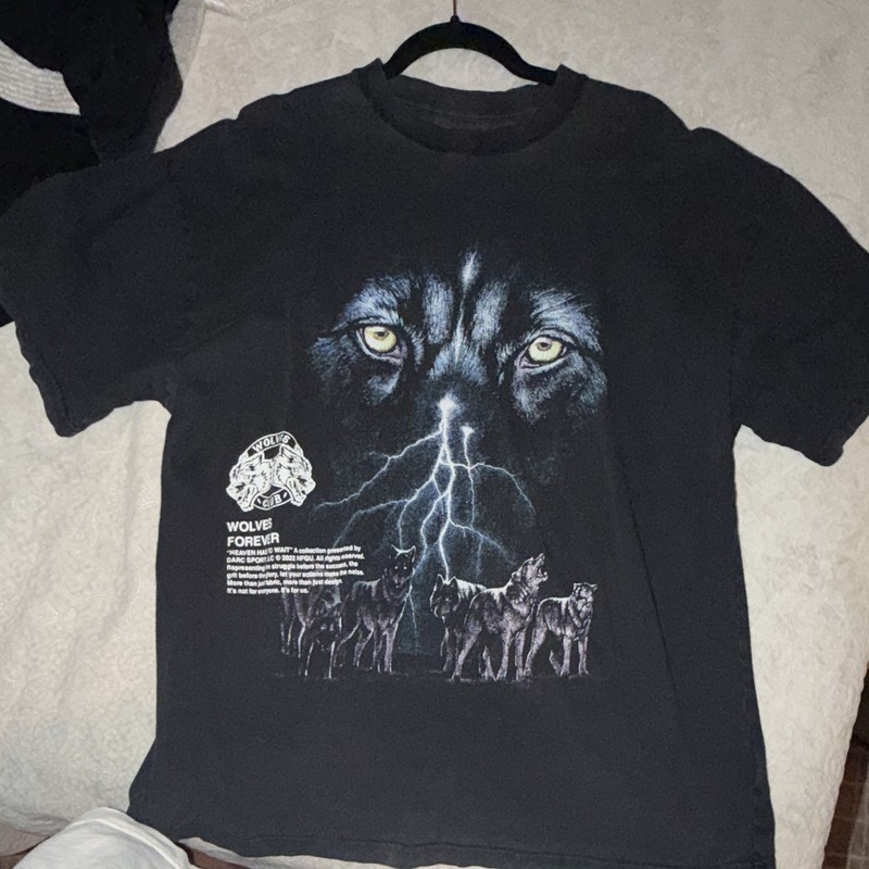 Darc Sport Men's L Black Wolves Club Graphic T-Shirt Short Sleeve Crew Neck