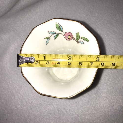Pembroke Vase Aynsley Fine English Bone China England 3.5” Floral Vase - Picture 7 of 8