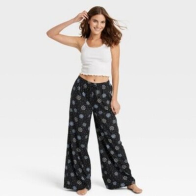 NEW! Woven Wide Leg Pajama PJ Pants - Winter Snowflakes - Colsie
