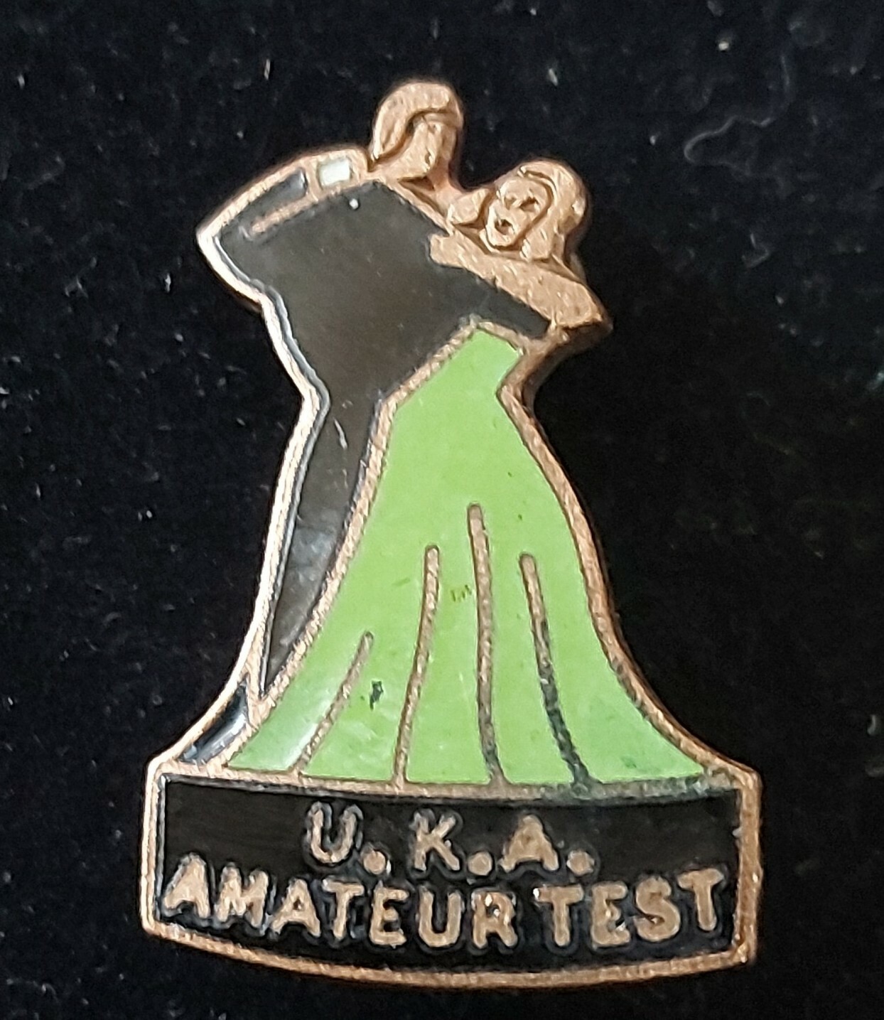 UKA Badges UK Alliance Amateur Test & Laurels Dance Award Gilt Enamel
