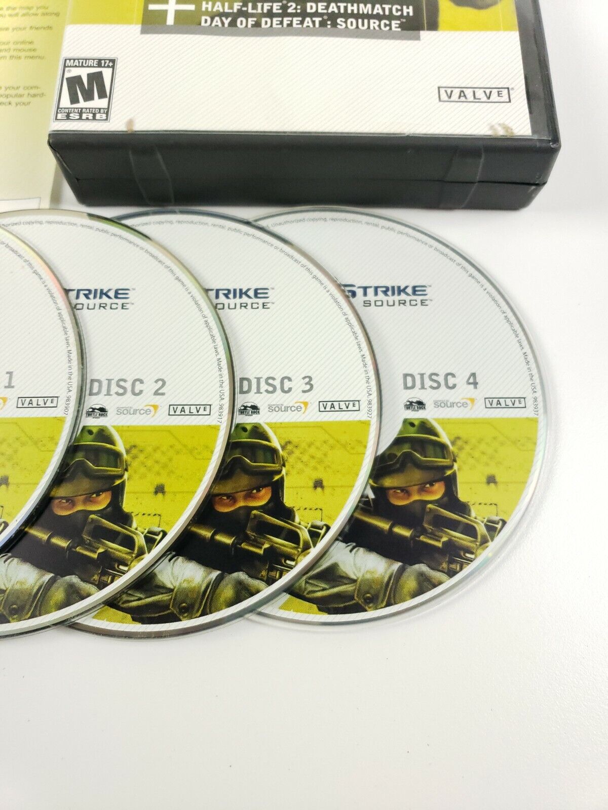 Counter Strike Source PC Game w/ Half Life 2: Deathmatch 4 Discs