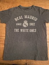 Real Madrid the white ones since 1902 Men’s gray shirt size S