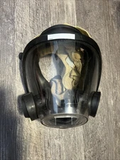 Used Scott 10011307 Safety Face Mask Respirator AV3000