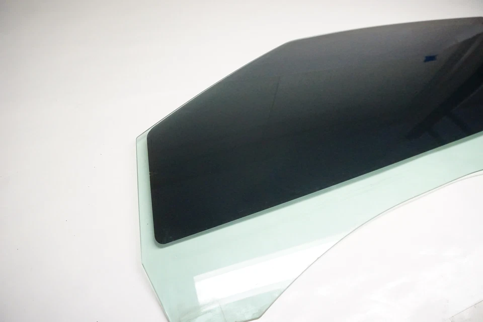 Cristal ventana puerta conductor audi s5 convertible 2013-2017 Foto 2 de 3