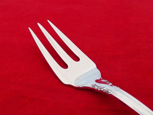 Set of 8 Lunt Sterling Silver Modern Victorian Seafood Forks EC-1 - Picture 2 of 4