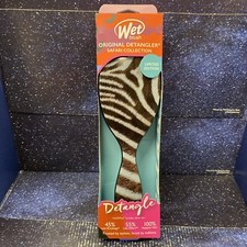 1 Pack - Wet Brush Original Detangler Safari Collection - RANDOM DESIGN