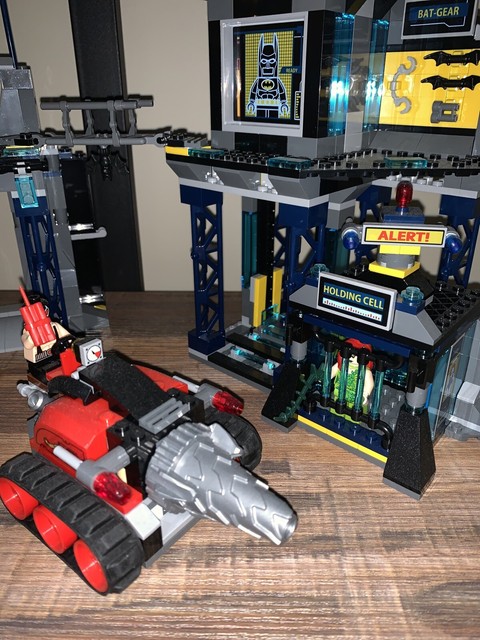 batcave 6860