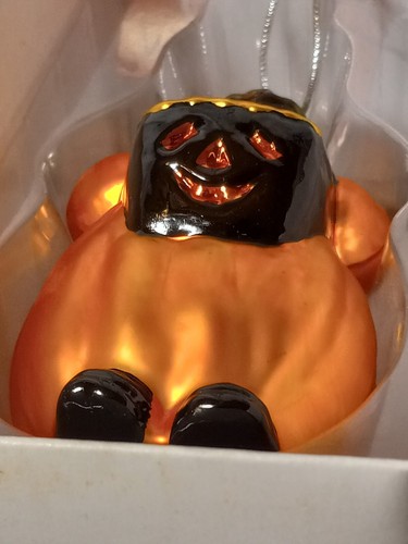 DEPT 56 HALLOWEEN PUMPKIN COSTUME KID Blown Glass Ornament TRICK or TREATE 33912 - Picture 5 of 12