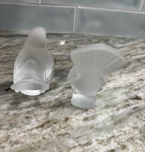 Lalique Frosted Crystal Glass Birds Set Of 2 Signed Vintage