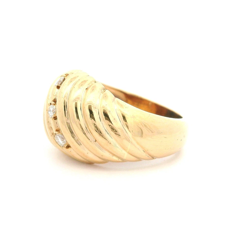 Anillo abovedado bomba diseño acanalado diamante 0,12 ctw oro amarillo 14k vintage Foto 3 de 4