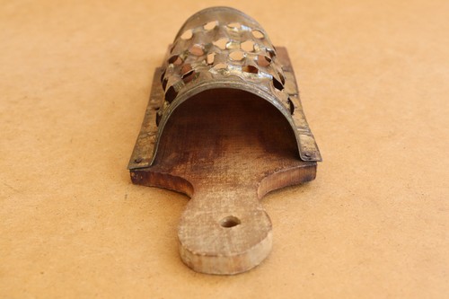 Vintage Kitchen Appliance Antique Vegetables Fruit Grater Rustic Shabby Look. - Picture 7 of 8