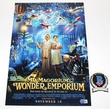 DUSTIN HOFFMAN SIGNED 'MR. MAGORIUM'S WONDER EMPORIUM' MOVIE POSTER BECKETT COA