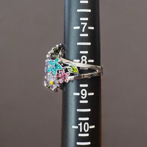 Whimsical Floral Statement Ring w/ Purple Stone Ladybug Size 8.5 Garden Style - Picture 8 of 8