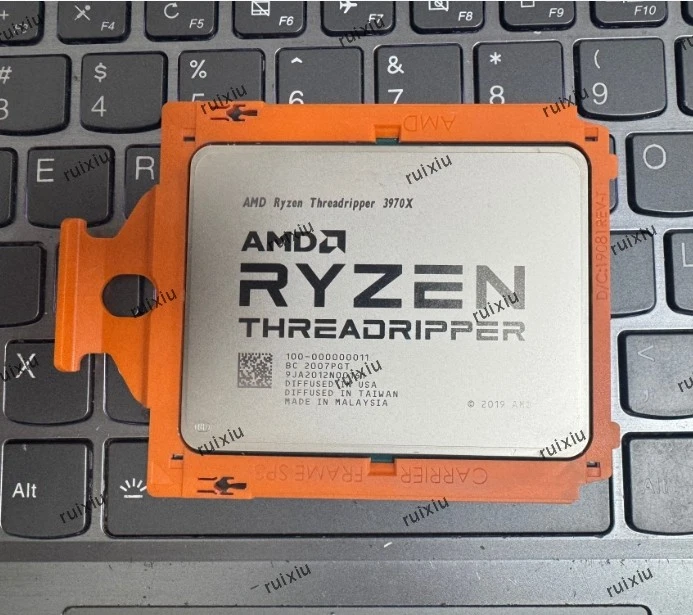 AMD Ryzen Threadripper 3970X Processor 32 Cores 64 Thread sTRX4 - Image 3 of 4