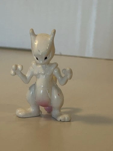 Mewtwo TOMY Pokemon Figure CGTSJ 1999 Nintendo 2" - Vintage Authentic
