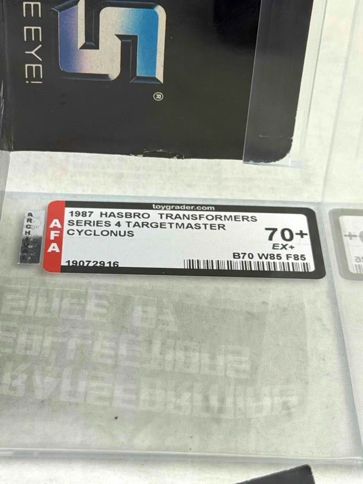 Transformers Original G1 1987 Tagetmaster Cyclonus AFA 70+ 70/85/85 MISB - Image 3 of 4