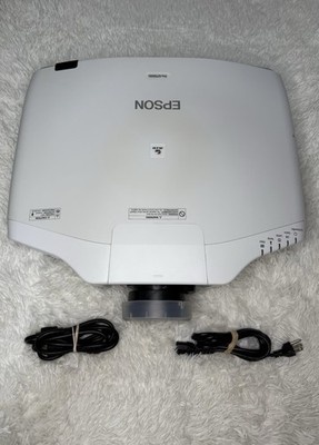 *Mostly Works, Read Description* Epson Pro G7500U Projector With Lens And Cables
