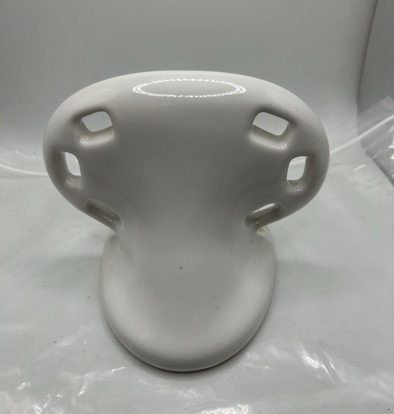 ANTIQUE SOAP DISH TOOTH BRUSH HOLDER WALL MOUNT WITH FLOWERS HAND PAINTED