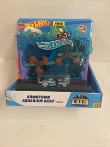 hot wheels city downtown aquarium bash playset