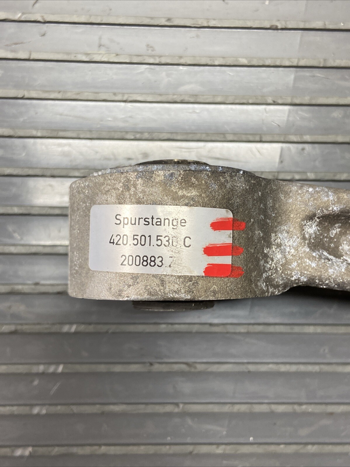 2010-2015 Audi R8 42 Rear Left or Right Control Arm Link 70k Miles OEM