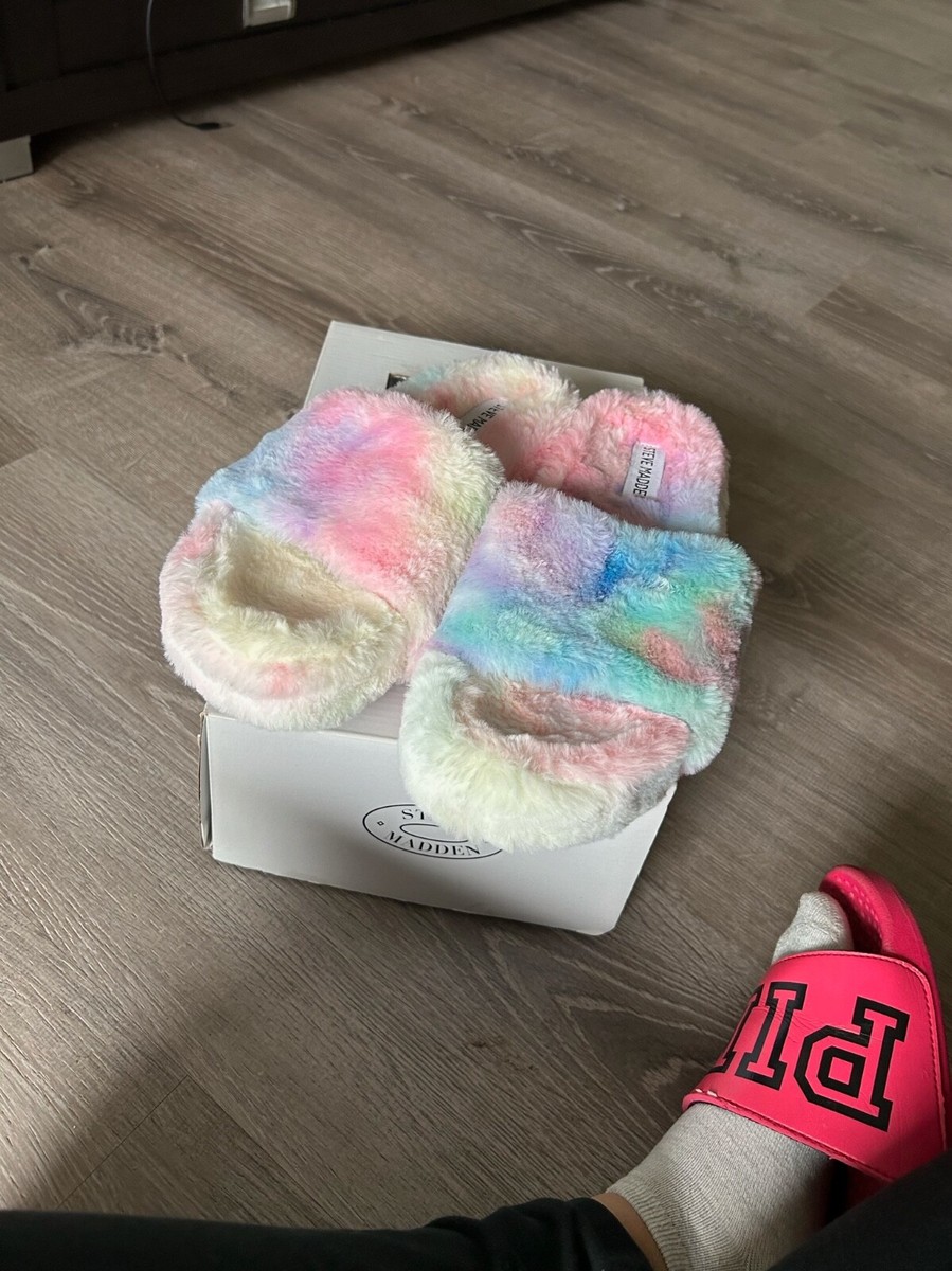 Steve Madden Fabfuzz Multicolor Tie Dye Fluffy Faux Fur Platform