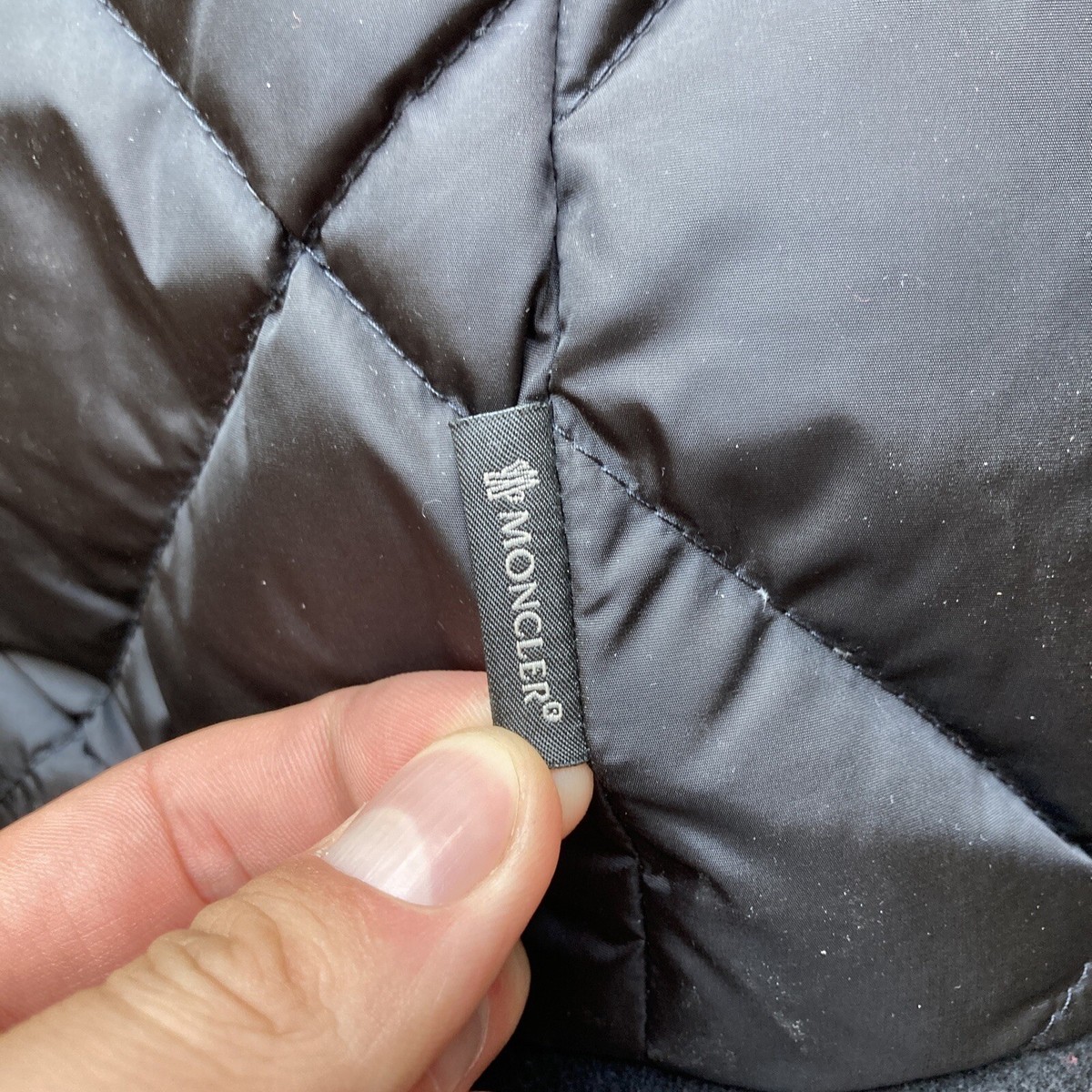 Moncler Black Vouglans Giubbotto Quilted Down Jacket size 3 Moncler Black Vouglans Giubbotto Quilted Down Jacket size 3
