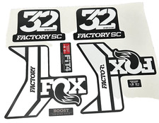 Adesivi per forcella FOX FACTORY STEP CAST 32, colore bianco, finitura opaca