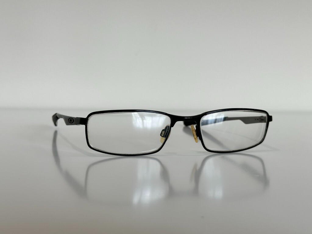 Oakley Socket 4.0 Rectangle Matte Black Light Eye… - image 3