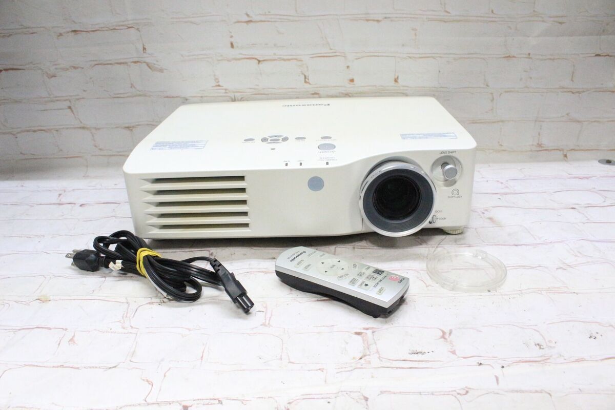Panasonic PT-AX100E LCD 720P Projector Home Theater Tested Panasonic PT-AX100E LCD 720P Projector Home Theater Tested