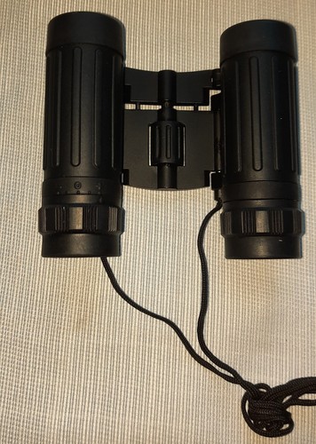 Vivitar 8x21 "Bowmar Islay Single Malt Scotch Whiskey" Folding Binoculars - Picture 6 of 8