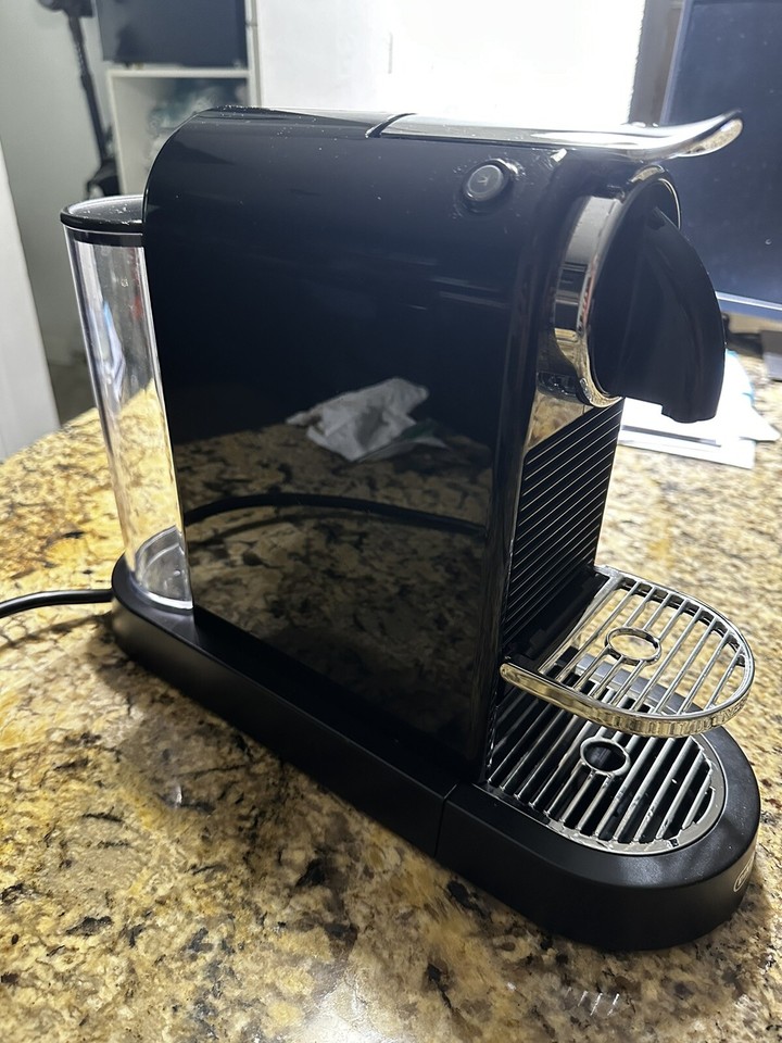 Nespresso EN267BAE Citiz Coffee and Espresso Machine By De'Longhi