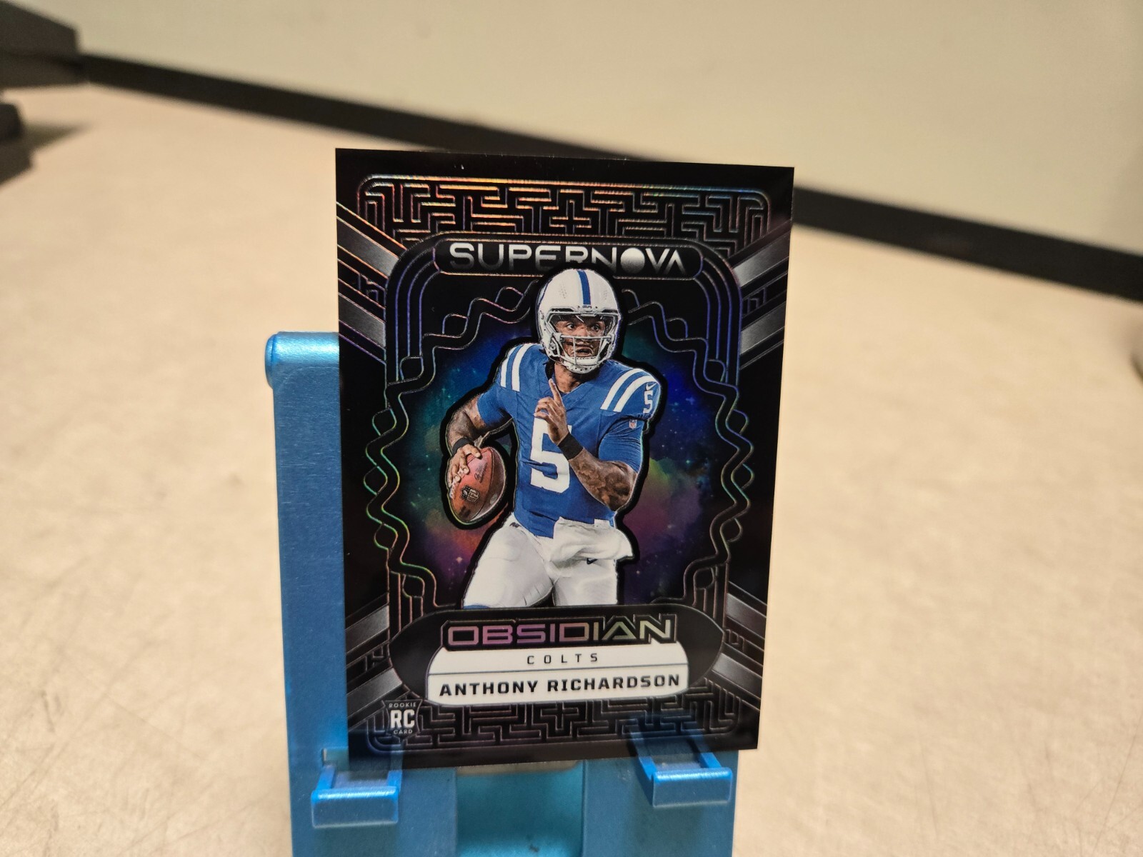 ANTHONY RICHARDSON 2023 OBSIDIAN SUPERNOVA FOOTBALL ROOKIE RC /135 Colts