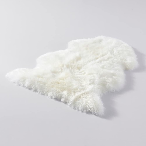 Cozy 2'x3' Plush Sheepkin Rug - Handmade Premium Wool Area Mat for Home Decor - Picture 10 of 10
