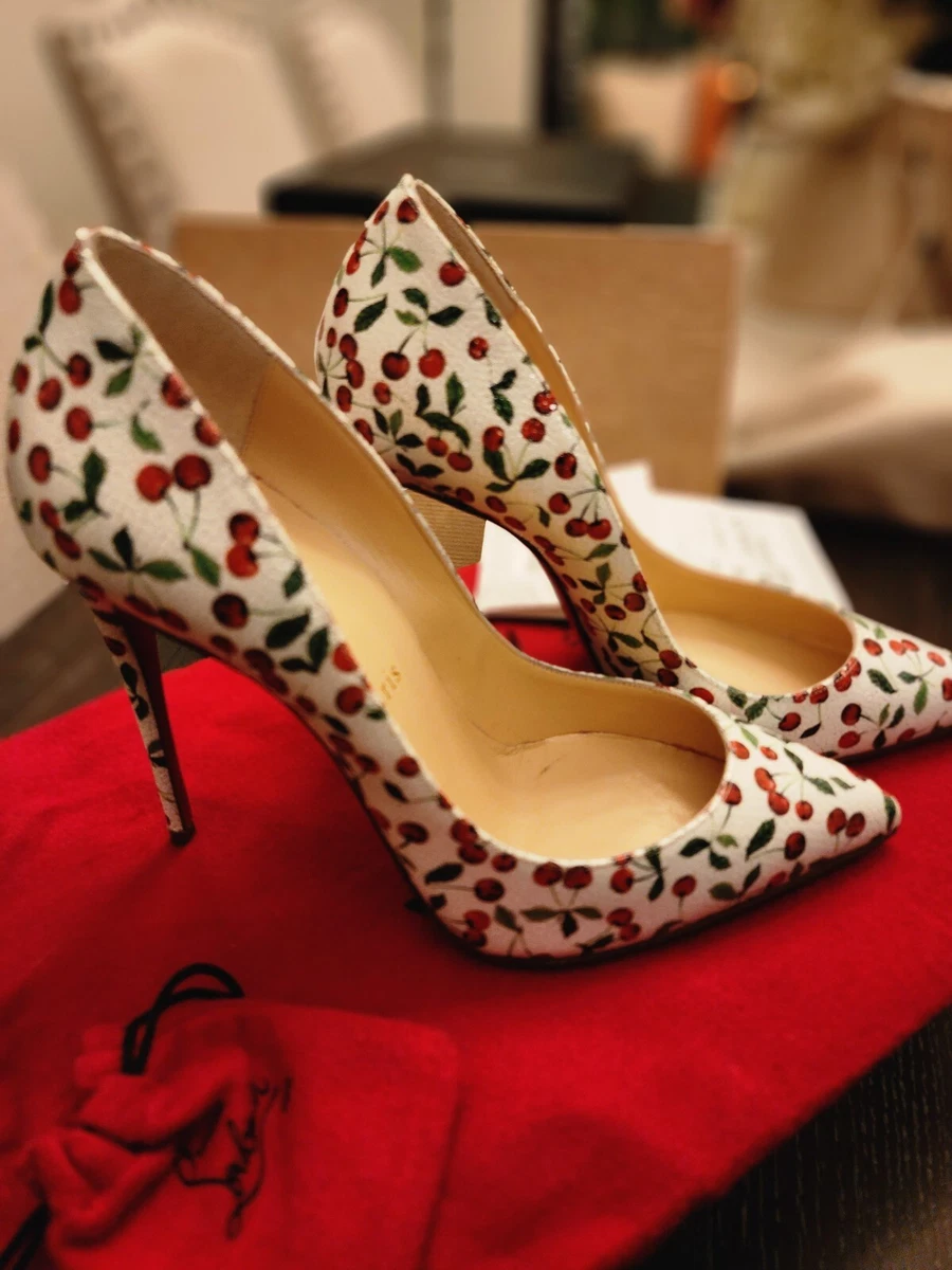 Christian louboutin top size 37